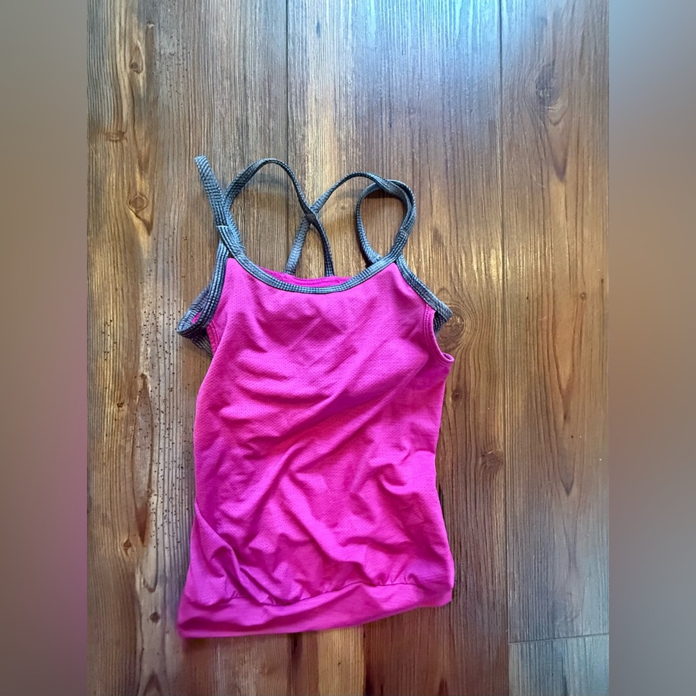 Athleta Girl pink active top - XS / 6. Like new